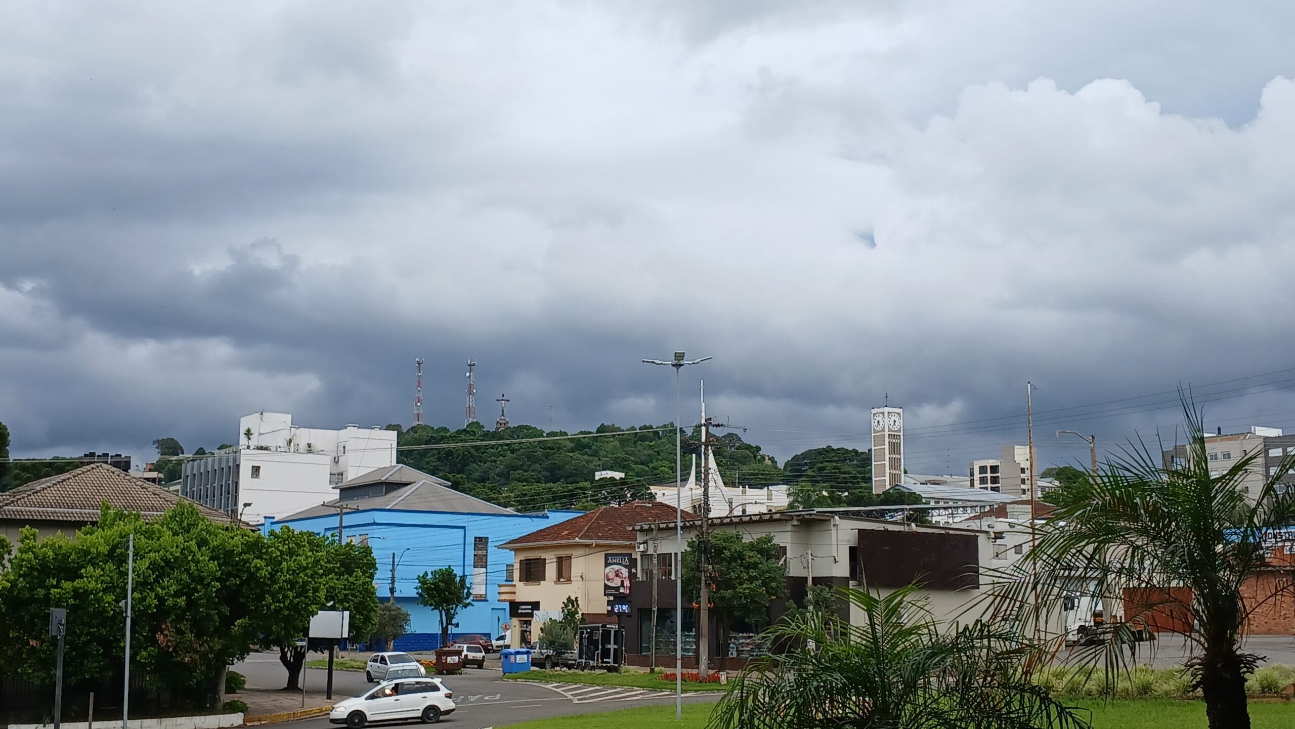 Instabilidade atinge diversas regiões do Estado nesta sexta