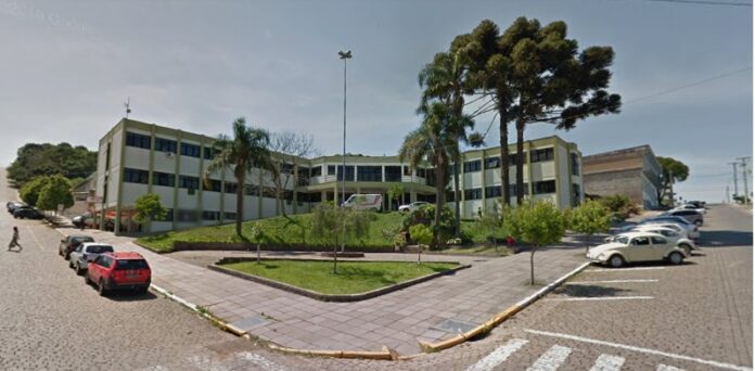 Secretaria de Saúde funcionará em regime de plantão nesta quinta e sexta
