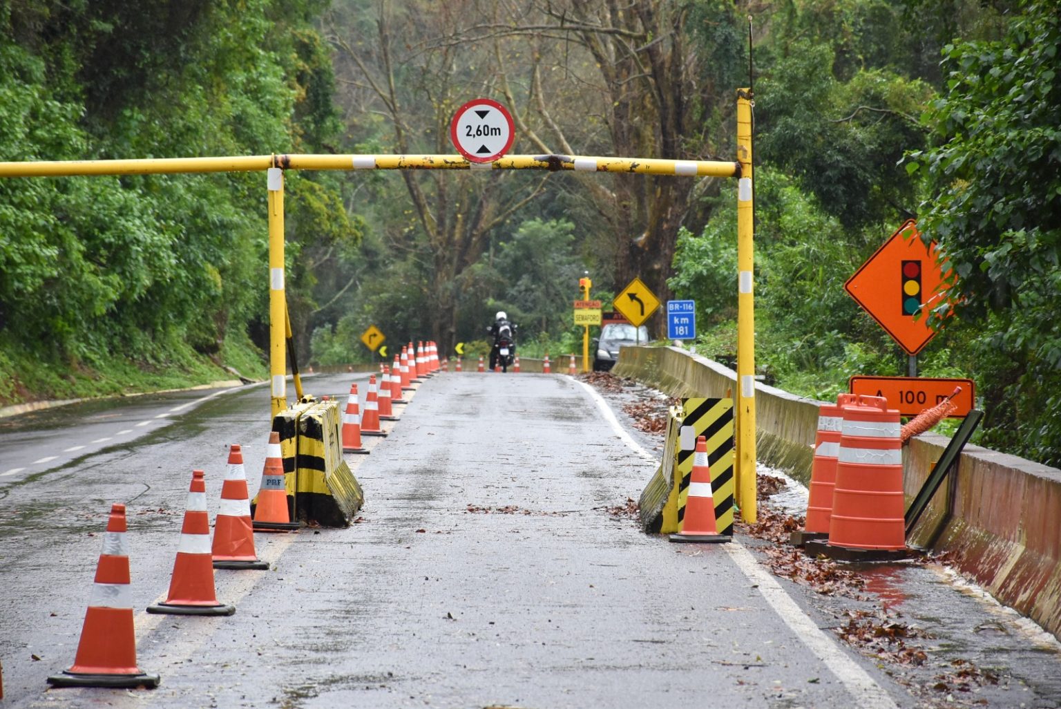 BR 116 está liberada em pare e siga entre o Rio Caí e Nova Petrópolis