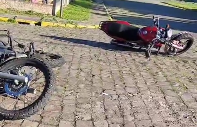 Colisão entre motos deixa dois feridos neste domingo em São Marcos