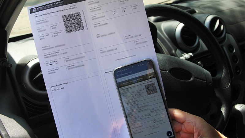 Detran explica como imprimir o documento dos veículos