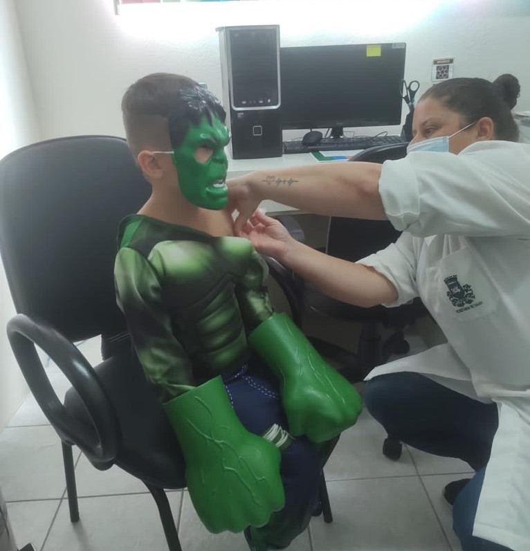 Nesta sexta-feira tem vacinação contra a Covid-19 para crianças a partir de 6 anos