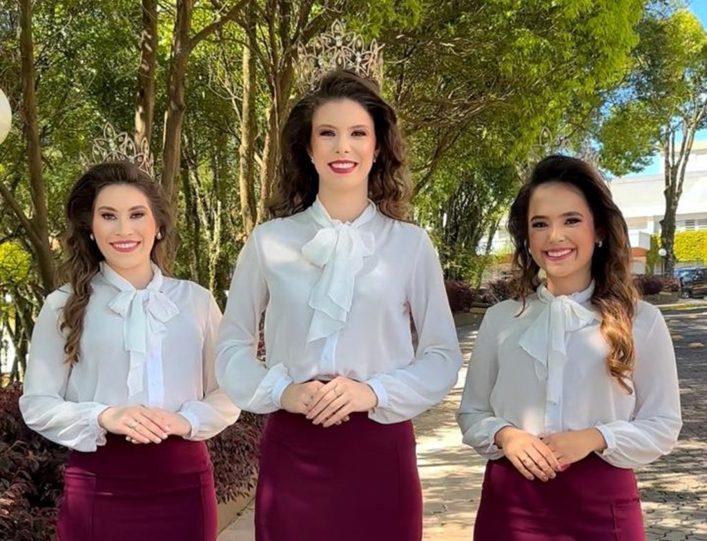 Trajes oficiais das soberanas da 54ª Festa de Nossa Senhora Aparecida e dos Motoristas serão apresentados neste sábado