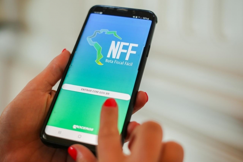 MEIs podem emitir notas fiscais de forma simplificada com aplicativo Nota Fiscal Fácil