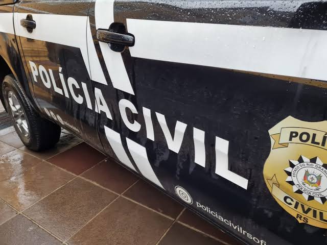 Menores furtaram motocicleta e foram pegos pelo proprietário logo após a fuga em São Marcos