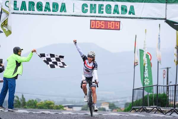 Naura Rech conquista o 1º lugar no Ciclismo de Estrada Master em Teutônia, tornando-se Campeã Gaúcha