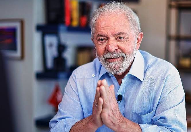 Presidente e 27 governadores tomam posse neste domingo