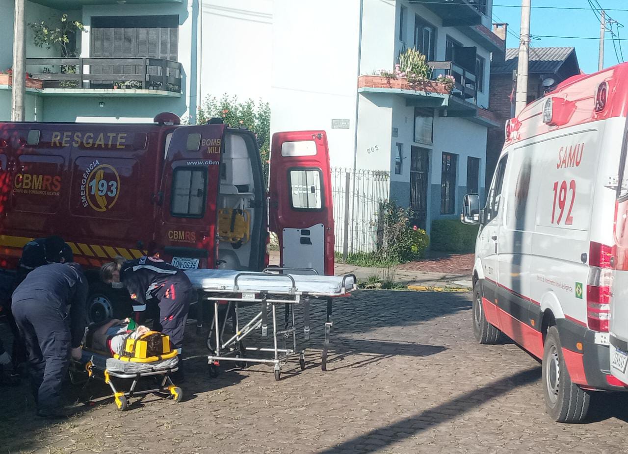 Adolescente ficou ferido em acidente com bicicleta esta manhã