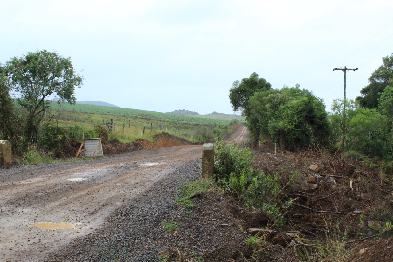 O trânsito será totalmente interrompido na Estrada do Campo a partir desta terça-feira (1)