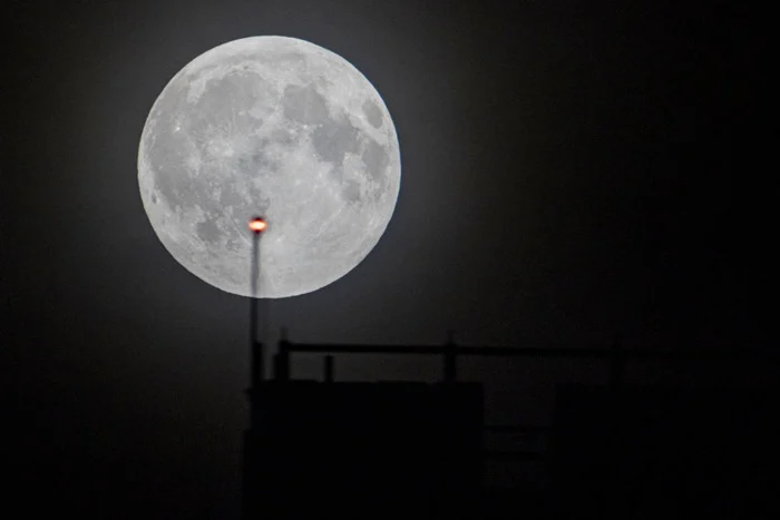 Outubro terá duas chuvas de meteoro e a ‘Lua do Caçador’