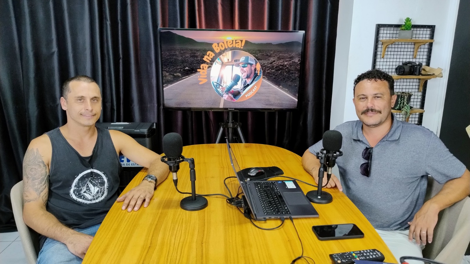 Podcast ‘Vida na Boleia’ estreia na Capital Gaúcha dos Caminhoneiros