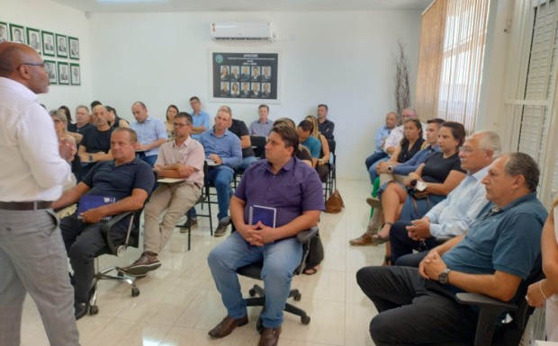 Prefeito de Campestre, Tairo Balardin participa de assembleia do Condesus em Vacaria