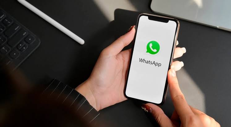 WhatsApp deixará de funcionar em versões mais antigas do Android e iOS em 2023
