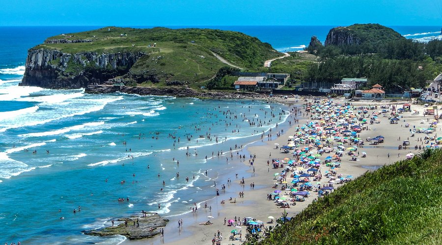 Primeiro boletim de balneabilidade da temporada aponta que maioria das praias gaúchas está própria para banho