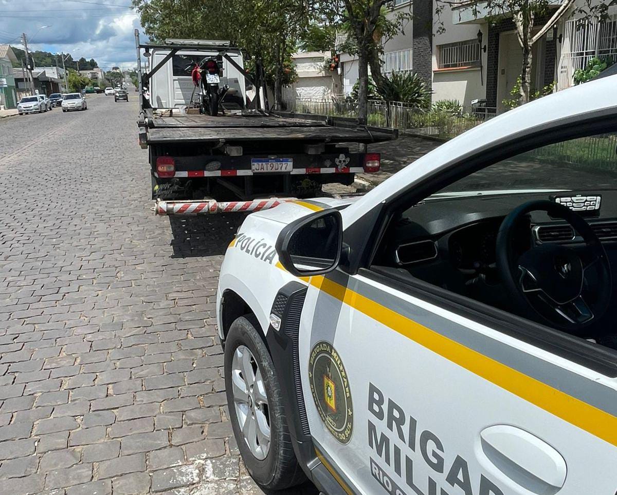 BM de São Marcos apreende menor e recolhe motocicleta após crime de racha e acidente de trânsito