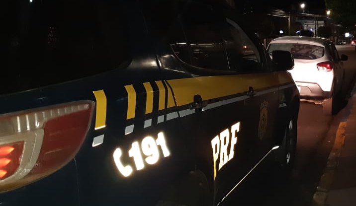 PRF prende condenado por homicídio e ocultação de cadáver