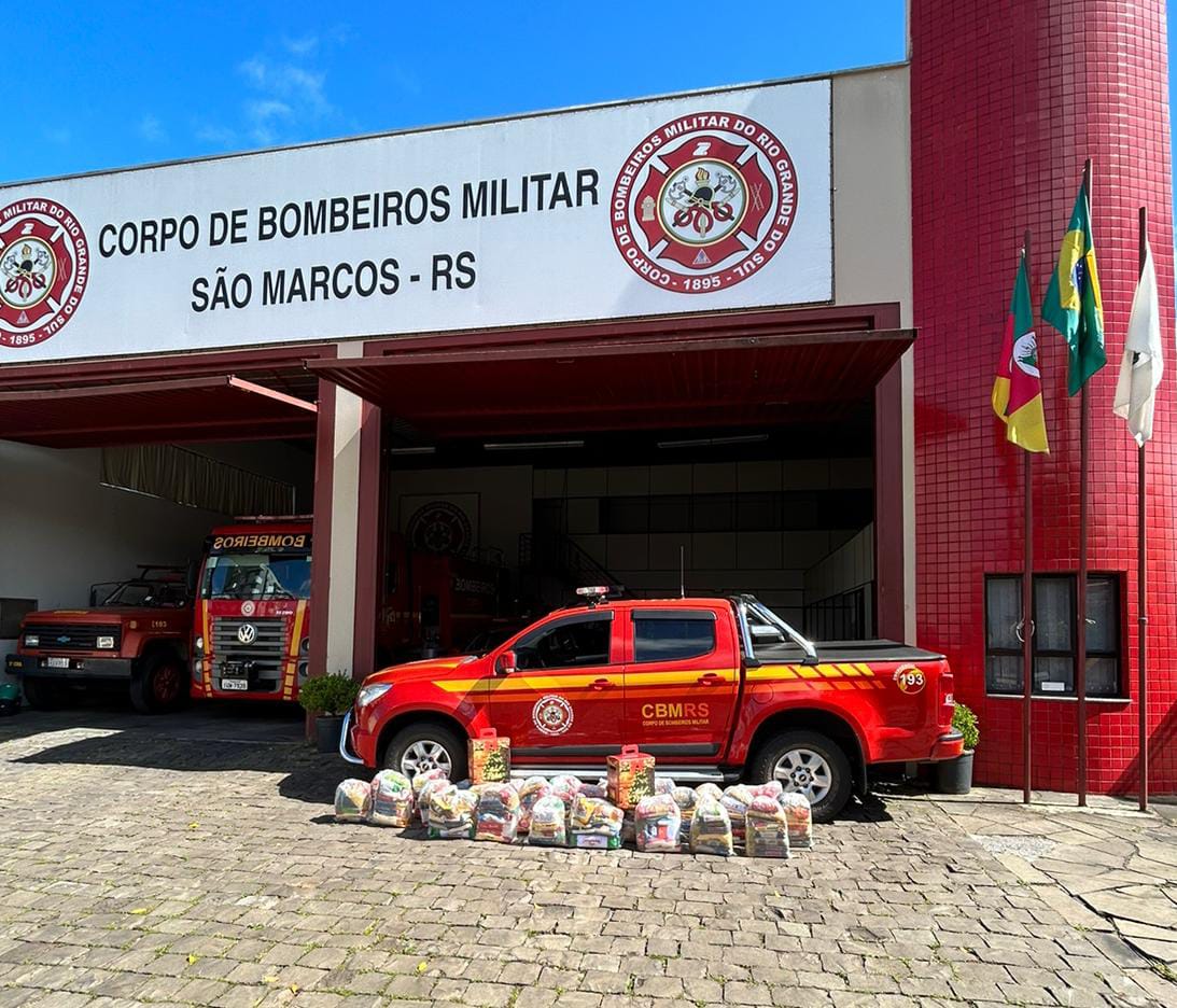 Natal Solidário dos Bombeiros distribuiu cerca de 30 cestas básicas nesta quinta-feira (22)