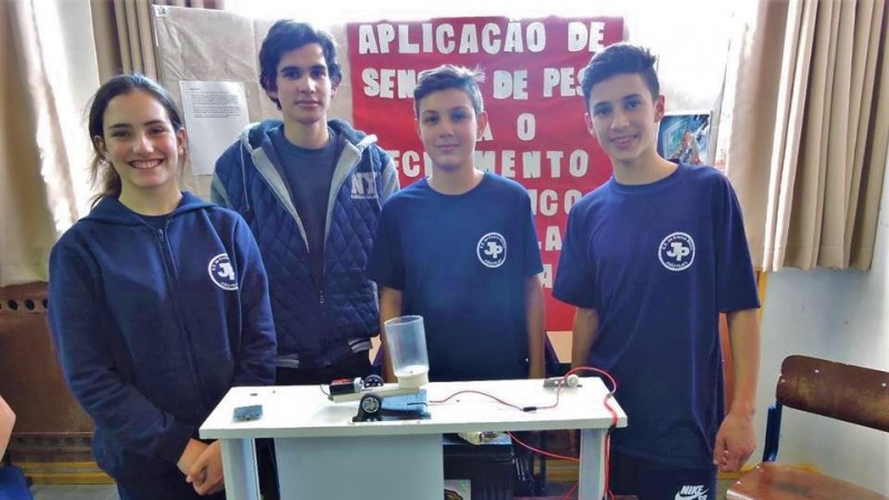 Escola João Pilati, de Criúva, desenvolve projeto de fechamento automático de janelas