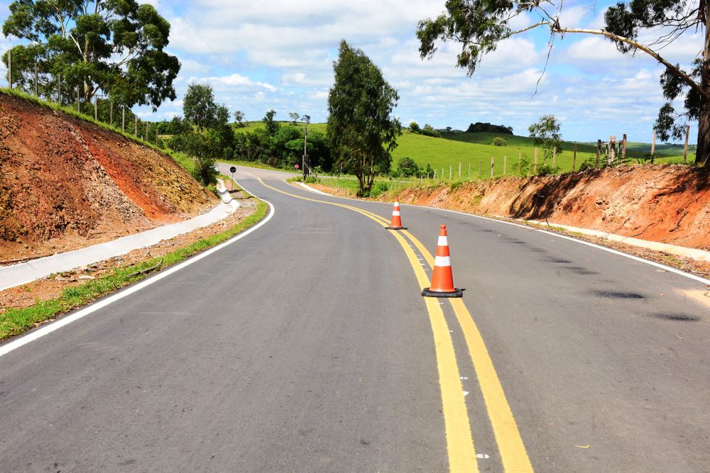 Prefeitura de Caxias inaugura trecho de asfalto em Criúva