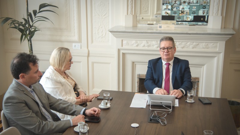 Pela sexta semana consecutiva, RS apresenta aumento de casos positivos de covid-19