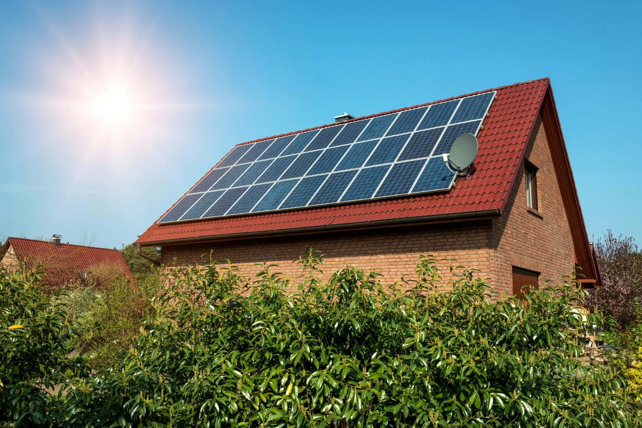 Anúncio da bandeira tarifária amarela reforça a importância da energia solar no Brasil