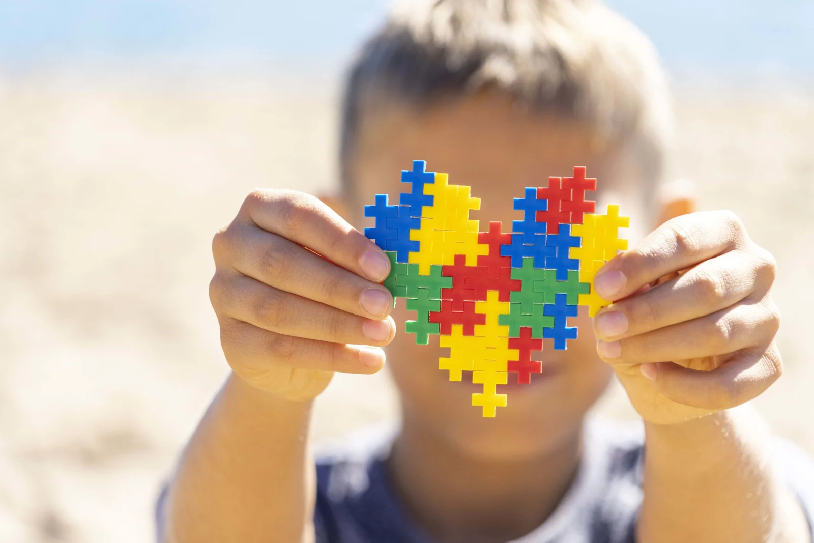 Dia do autismo: desafios da inclusão escolar e da alfabetização