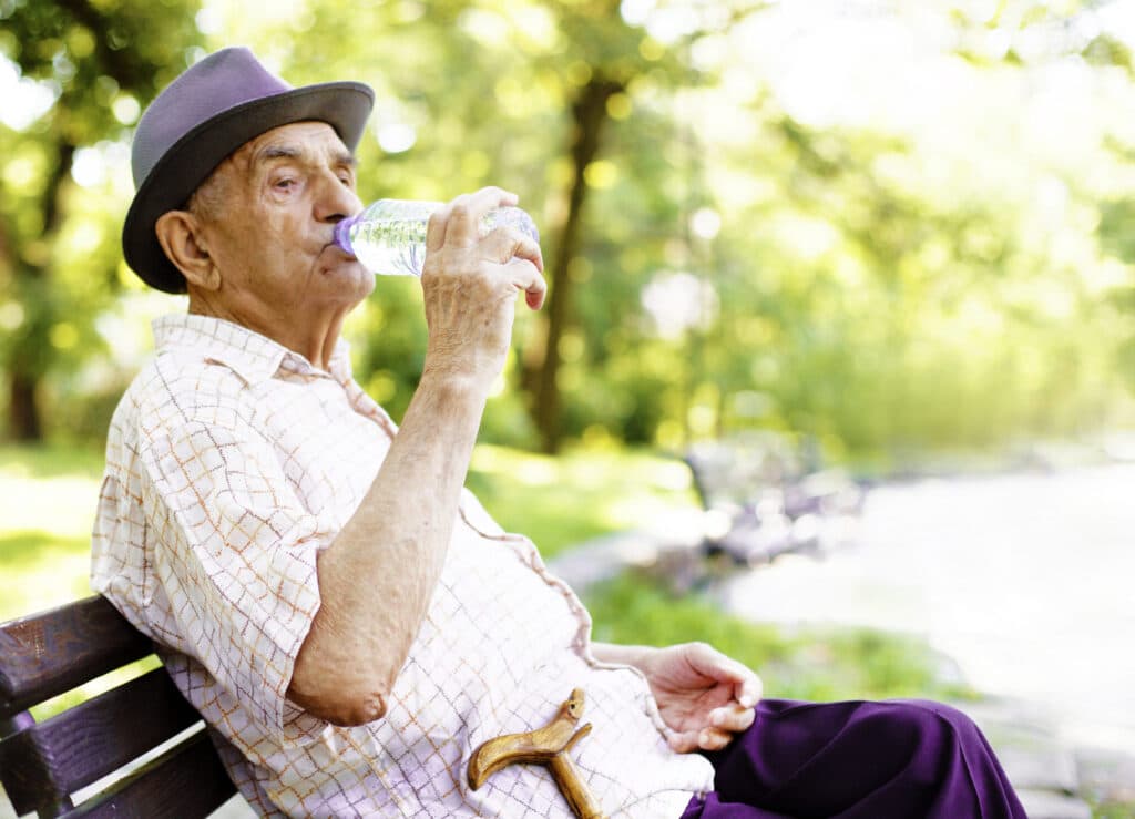 Calor excessivo: idosos sofrem mais com as altas temperaturas