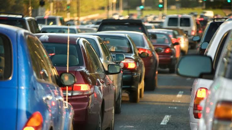 Prazo para quitar IPVA de automóveis com placas de final 9 e 0 termina nesta sexta (28)
