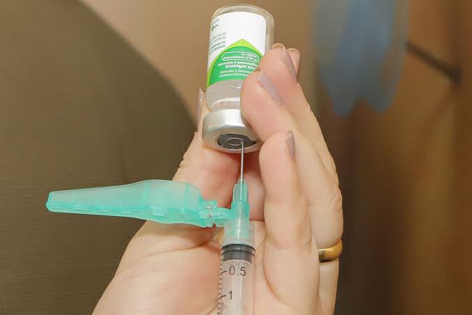 Vacinação contra a gripe será ampliada para todos com mais de 6 meses na próxima semana