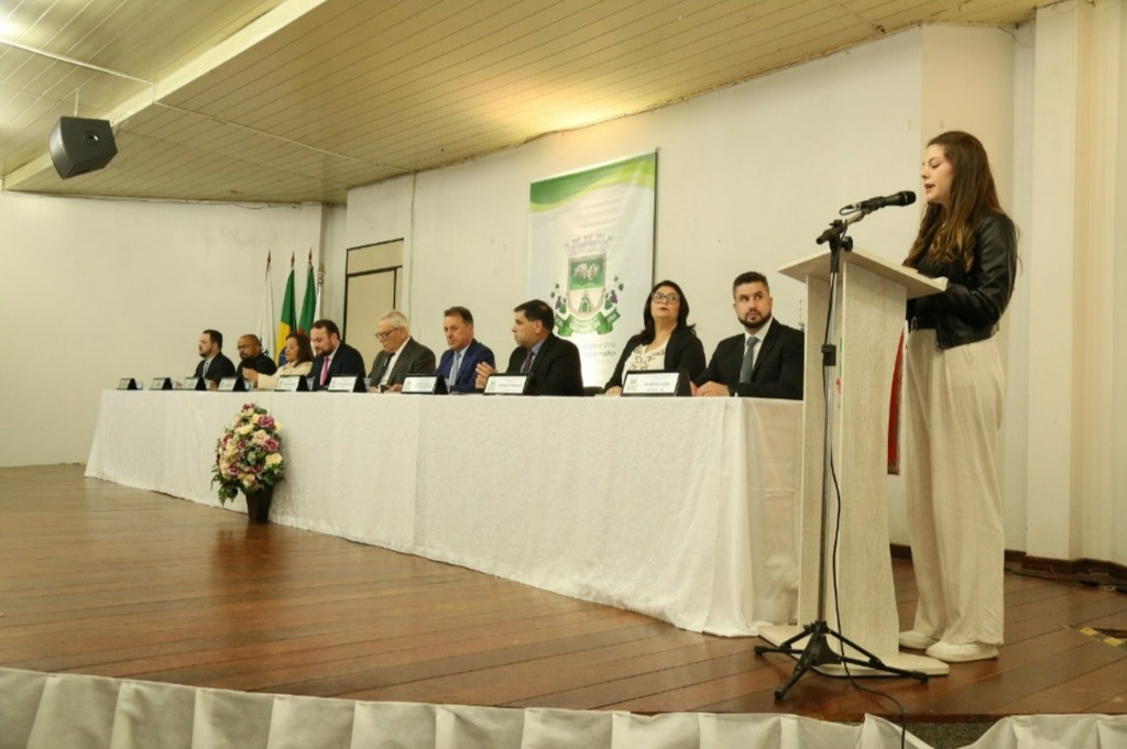 Sessão Solene homenageia empresas que marcam a história e o desenvolvimento de São Marcos